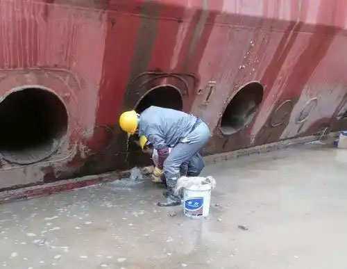 九真镇船坞堵漏